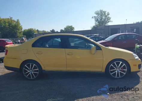2007 Volkswagen Jetta Gli z USA, uszkodzony, nr VIN 3VWWJ71K27M168601